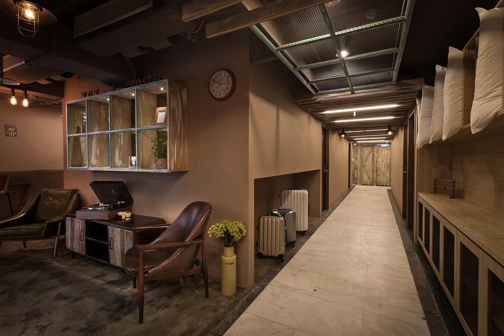 Ximen Wow Hostel Taipei Bagian luar foto